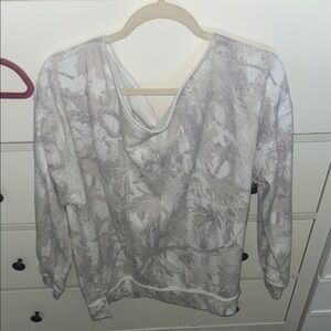 Hollister Women's Gray Patterned Off Shoulder Pullover